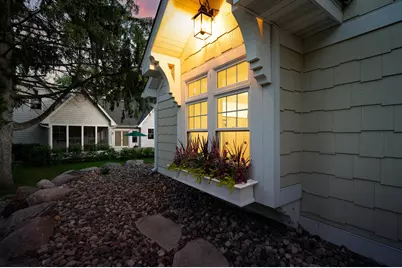 94 Neptune Street, Mahtomedi, MN 55115 - Photo 10