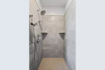 94 Neptune Street, Mahtomedi, MN 55115 - Photo 38