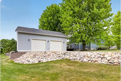 711 Sunset Drive, Fergus Falls, MN 56537 - Photo 10