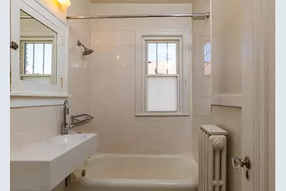 4415 Chowen Avenue S #201, Minneapolis, MN 55410 - Photo 14