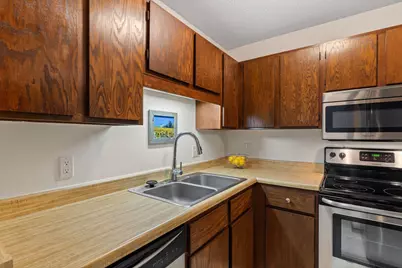311 Pleasant Avenue #409, Saint Paul, MN 55102 - Photo 6