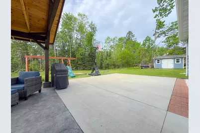 210 Kenwood Circle NE, Bemidji, MN 56601 - Photo 12