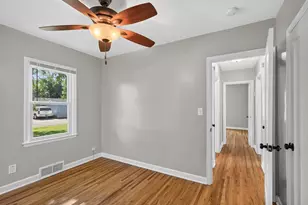 7225 Grand Ave S, Richfield, MN 55423 - Photo 18