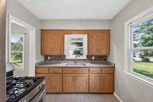 7225 Grand Ave S, Richfield, MN 55423 - Photo 12