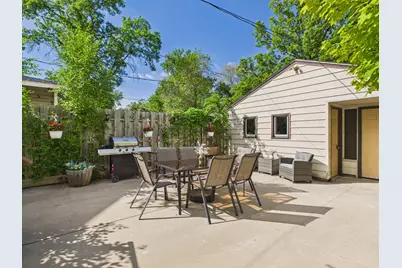 421 Raymond Avenue NE, Saint Cloud, MN 56304 - Photo 8