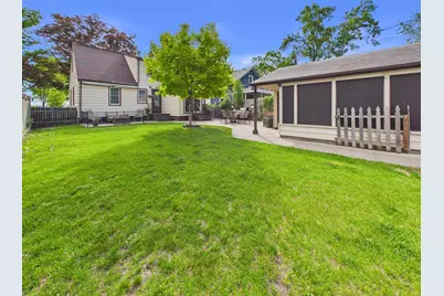 421 Raymond Avenue NE, Saint Cloud, MN 56304 - Photo 10