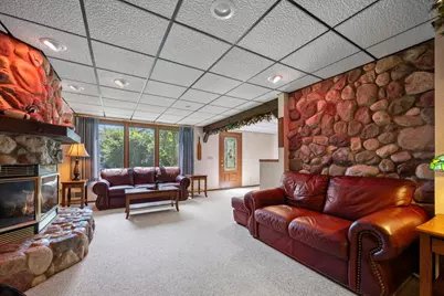 3653 Grenadier Trail N, Oakdale, MN 55128 - Photo 36