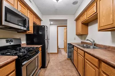 8823 Basswood Road, Eden Prairie, MN 55344 - Photo 12
