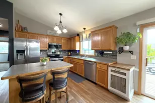 1503 Park View Ln NE, Sauk Rapids, MN 56379 - Photo 2