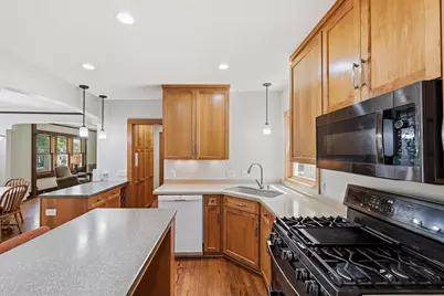 2900 Webster Avenue S, Saint Louis Park, MN 55416 - Photo 18