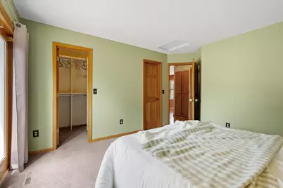 10283 Lee Drive, Eden Prairie, MN 55347 - Photo 16