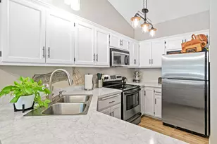 617 86th Ln NW, Coon Rapids, MN 55433 - Photo 6
