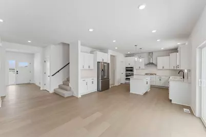 834 Londonderry Lane NW, Rochester, MN 55901 - Photo 6