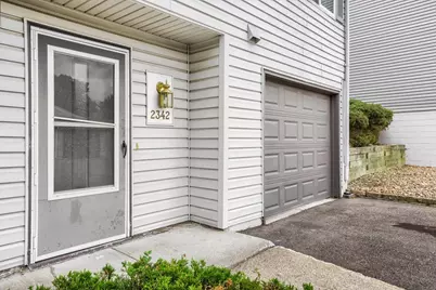 2342 Dorland Place E, Maplewood, MN 55119 - Photo 2
