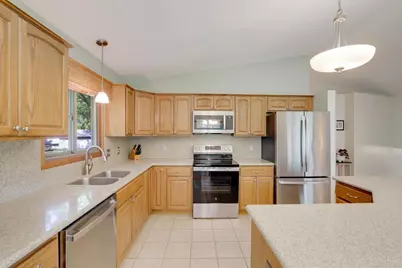 1980 Timber Wolf Trail N, Eagan, MN 55122 - Photo 8