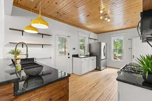 2401 Upton Ave N, Minneapolis, MN 55411 - Photo 22