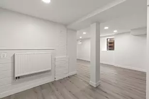 2401 Upton Ave N, Minneapolis, MN 55411 - Photo 58