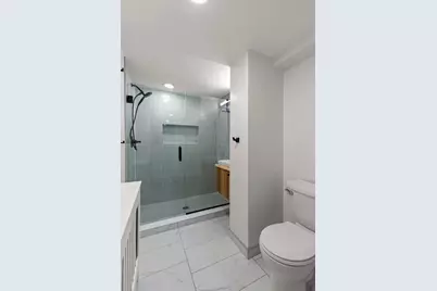 2401 Upton Avenue N, Minneapolis, MN 55411 - Photo 60