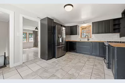 410 Superior Street, Saint Paul, MN 55102 - Photo 14