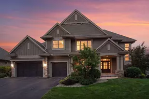 3667 Lerive Way, Chaska, MN 55318 - Photo 2
