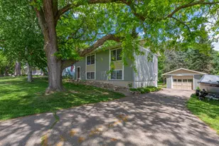1401 Autumn Dr, Faribault, MN 55021 - Photo 4