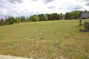 408 Spruce Dr, Staples, MN 56479 - Photo 1