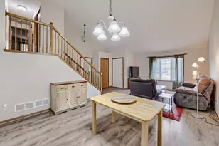 806 Boldt St, Chaska, MN 55318 - Photo 8