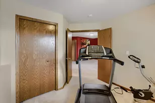 806 Boldt St, Chaska, MN 55318 - Photo 24