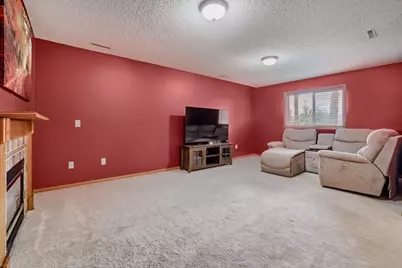 806 Boldt Street, Chaska, MN 55318 - Photo 22