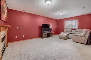 806 Boldt St, Chaska, MN 55318 - Photo 22