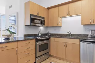 215 10th Ave S, Minneapolis, MN 55415 - Photo 14