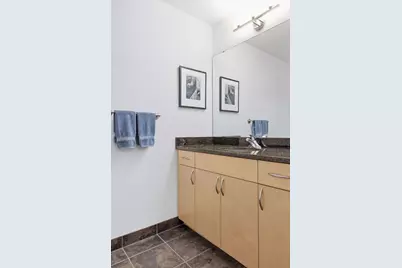 215 10th Avenue S #435, Minneapolis, MN 55415 - Photo 20