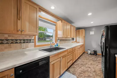 907 Fairfield Road, New Richmond, WI 54017 - Photo 26