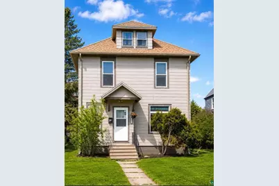 1821 Ogden Avenue, Superior, WI 54880 - Photo 1