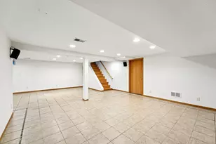 4219 2nd Ave S, Minneapolis, MN 55409 - Photo 42