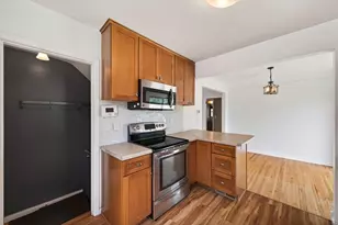 4706 Girard Ave N, Minneapolis, MN 55430 - Photo 8