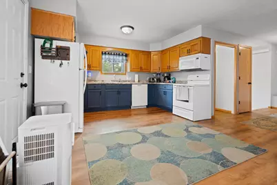 2930 3rd Street N, Saint Cloud, MN 56303 - Photo 6