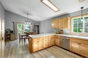 921 Pine St, Farmington, MN 55024 - Photo 4
