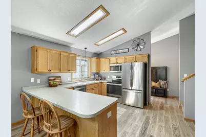 921 Pine Street, Farmington, MN 55024 - Photo 6