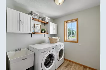 921 Pine Street, Farmington, MN 55024 - Photo 18