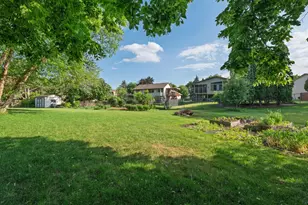 901 Southwind Dr, Burnsville, MN 55306 - Photo 44