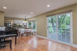901 Southwind Dr, Burnsville, MN 55306 - Photo 20