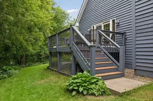 10730 Spoon Ridge, Eden Prairie, MN 55347 - Photo 40