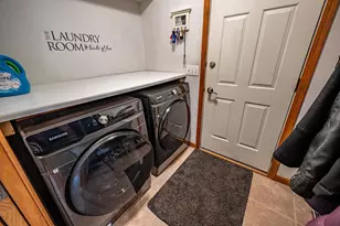 444 W Overlook Dr, Ellsworth, WI 54011 - Photo 12