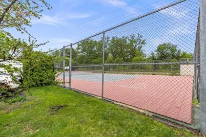 1304 W Medicine Lake Drive #308, Plymouth, MN 55441 - Photo 20