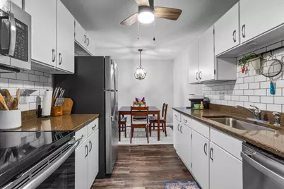 1304 W Medicine Lake Drive #308, Plymouth, MN 55441 - Photo 6