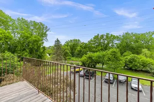 1304 W Medicine Lake Dr, Plymouth, MN 55441 - Photo 14