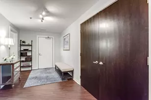 1240 S 2nd St, Minneapolis, MN 55415 - Photo 36
