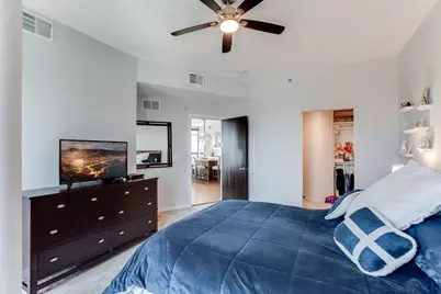 1240 S 2nd Street #1601, Minneapolis, MN 55415 - Photo 32