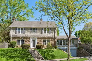 2720 Sunset Blvd, Minneapolis, MN 55416 - Photo 1